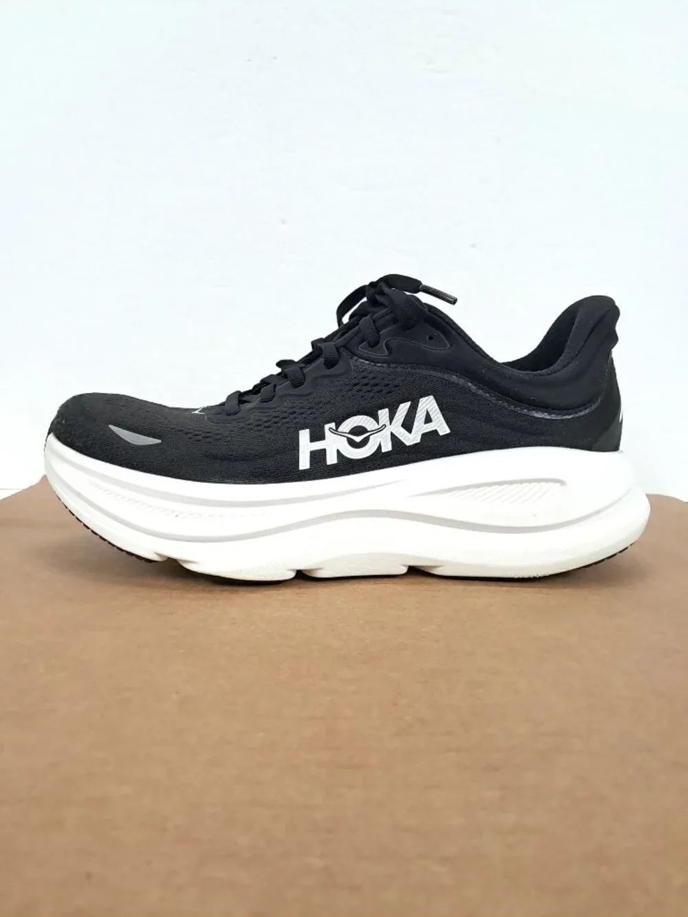 Hoka Bondi 9 Shoes Men 8.5 D Black White Athletic Running Sneakers 1162011 BWHT